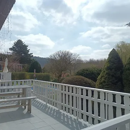 Idyllischer Ferienbungalow In Ruhiger Lage Mit Pool Und Grossen Garten Σπίτι διακοπών Rastenberg